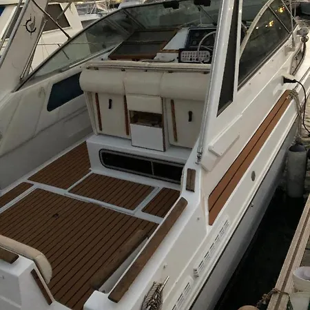 Barco Tuareg Hotel en barco *