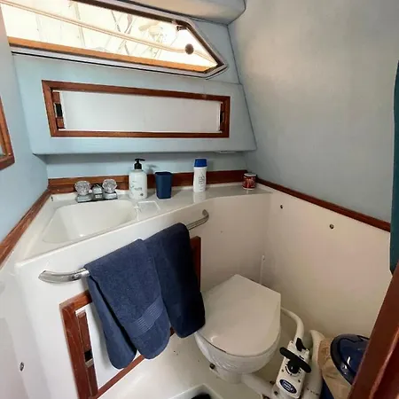 Botel Barco Tuareg Puerto Calero