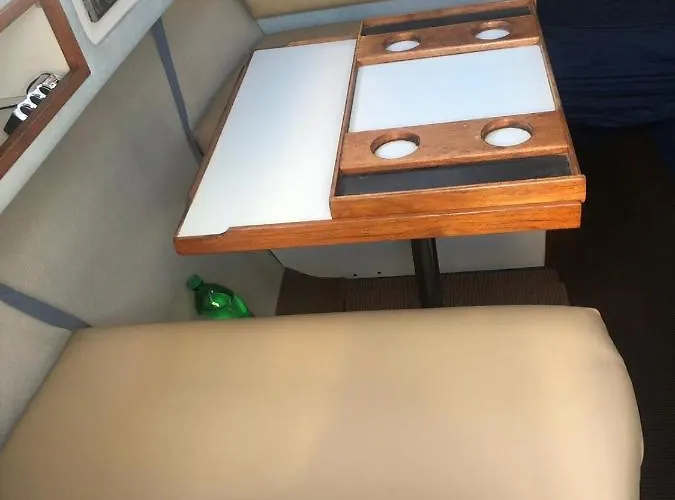 Hotel na wodzie Barco Tuareg *