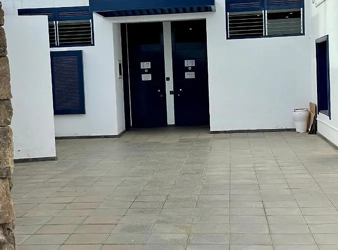 Ботель Barco Tuareg Пуэрто-Калеро